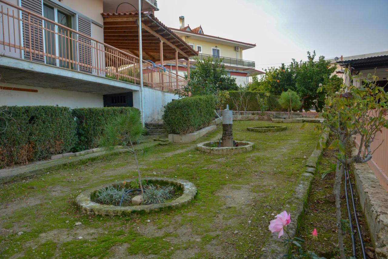 Georgia'S Village House Kondostavlos Εξωτερικό φωτογραφία